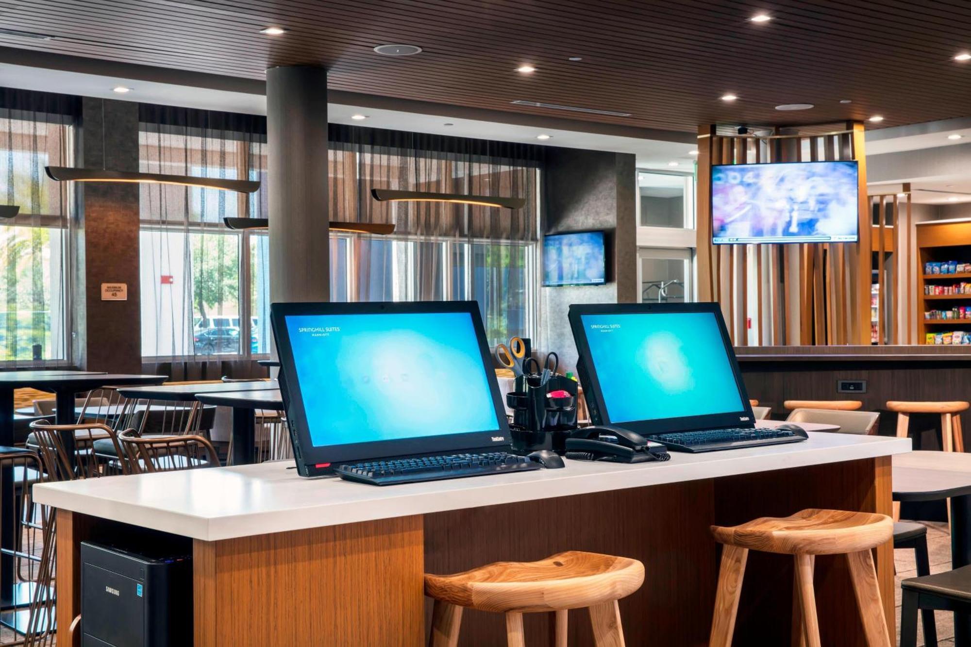 Springhill By Marriott Miami Hotel Doral